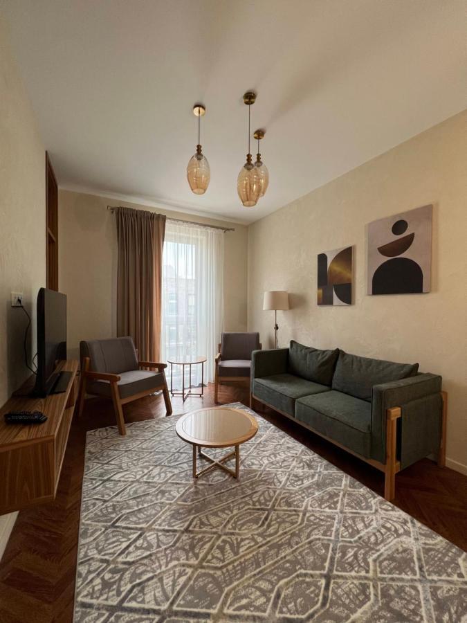 Hotel Manica Esentai City Алма Ата Екстериор снимка