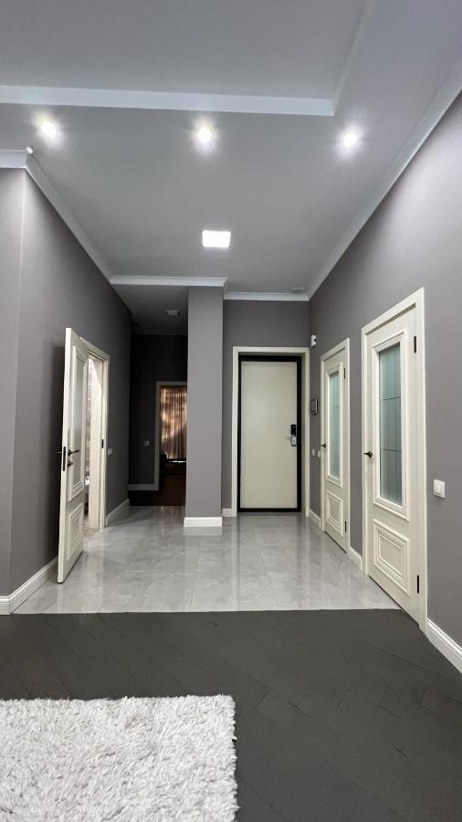 Hotel Manica Esentai City Алма Ата Екстериор снимка