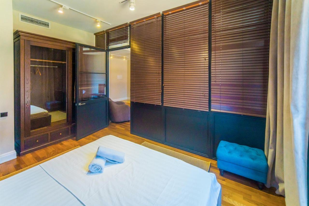 Hotel Manica Esentai City Алма Ата Екстериор снимка
