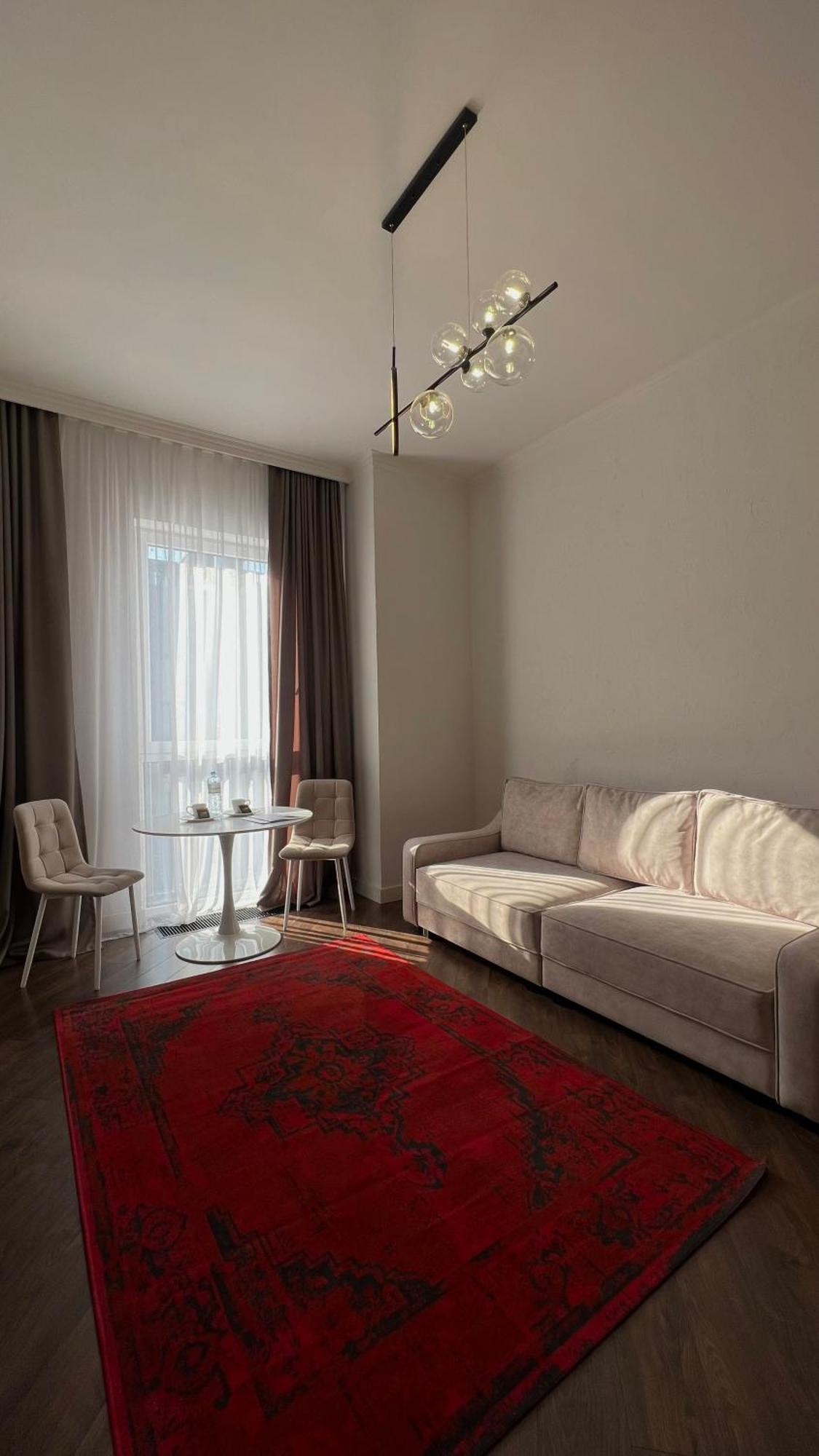 Hotel Manica Esentai City Алма Ата Екстериор снимка