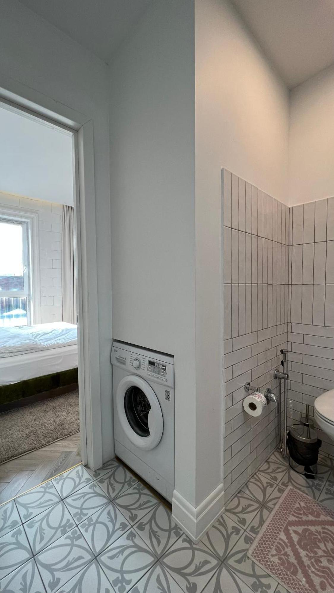 Hotel Manica Esentai City Алма Ата Екстериор снимка