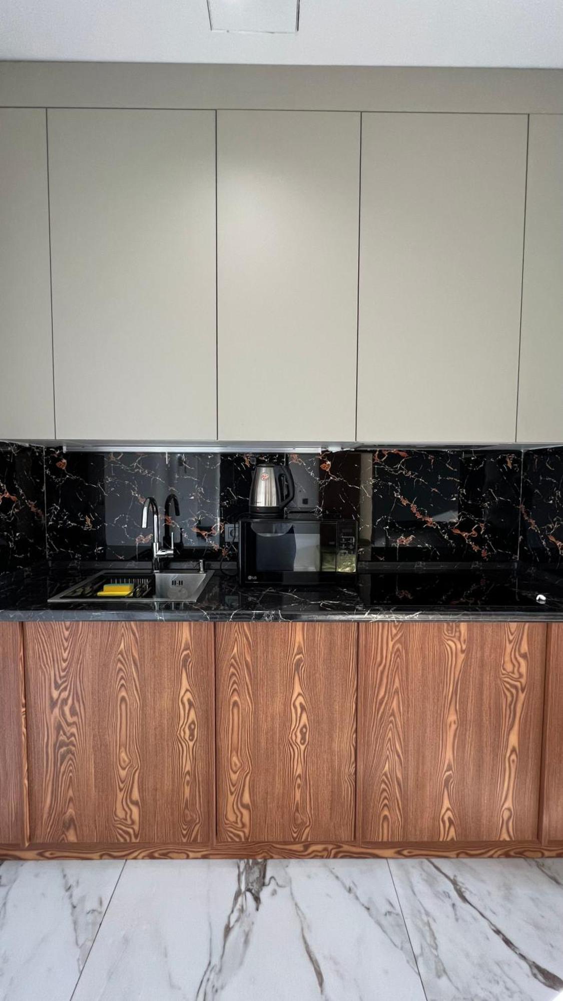 Hotel Manica Esentai City Алма Ата Екстериор снимка